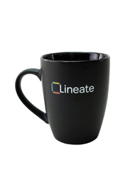 Черная кружка с нанесением логотипа Lineate