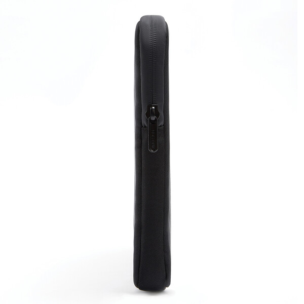 XI-P706.211