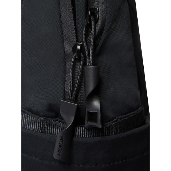XI-P706.3001