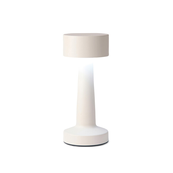 XI-V5130019