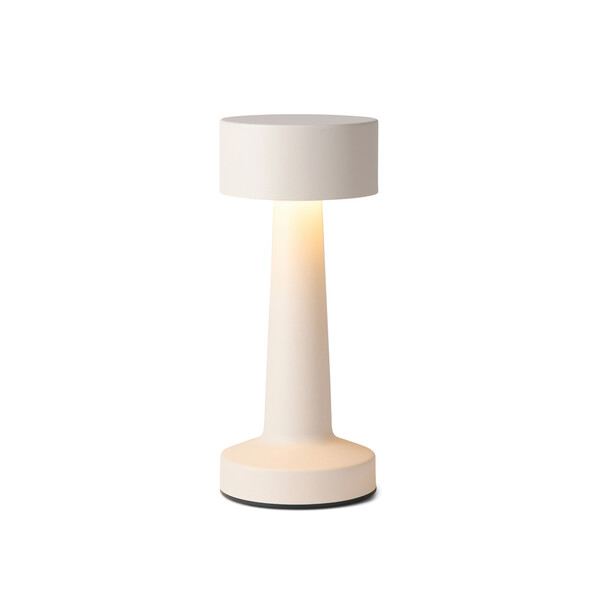 XI-V5130019