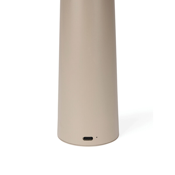 XI-V5130419